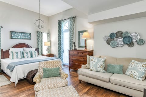 Bed and Sitting Area