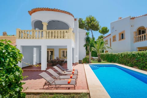 Villa Ciruela image