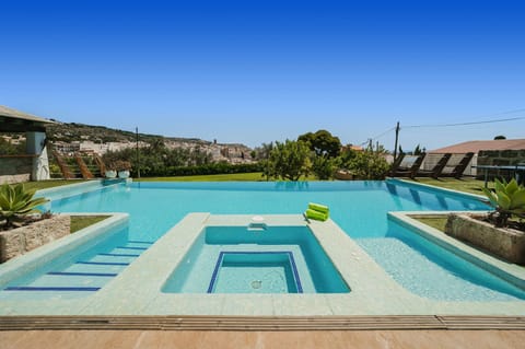 Villa Silvasol image