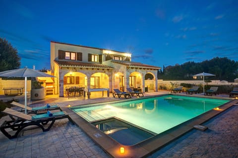 Villa Mares image