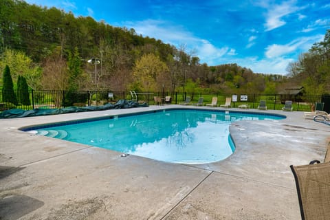Community outdoor pool (only open in the summer)