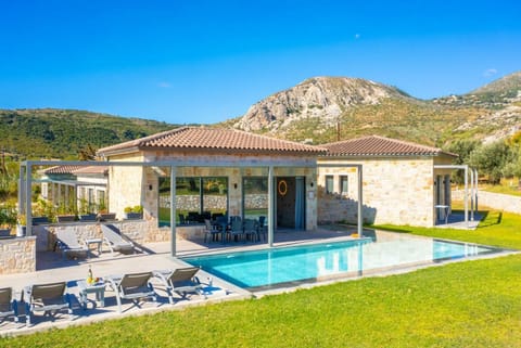 Beautiful villa with private pool and terrace