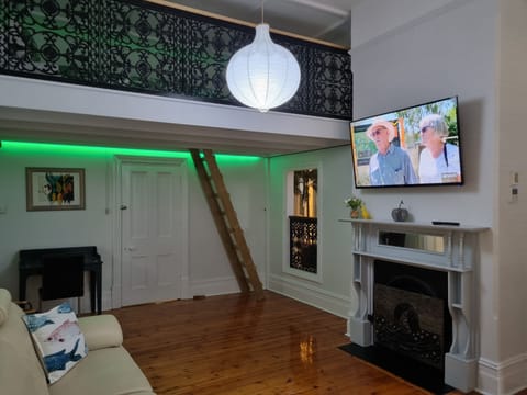 Living Area 1