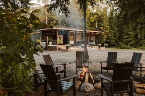 3 acres of privacy to enjoy the beauty of Muskoka