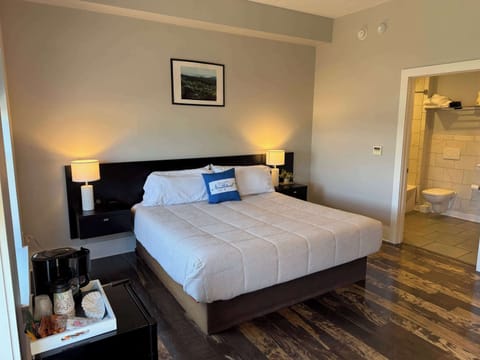 King Bed