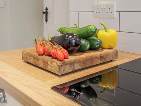 Kitchen | Lane Ends Cottage, Disley, near Macclesfield