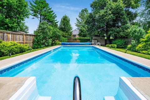 Lounge poolside and enjoy the quiet outdoor space