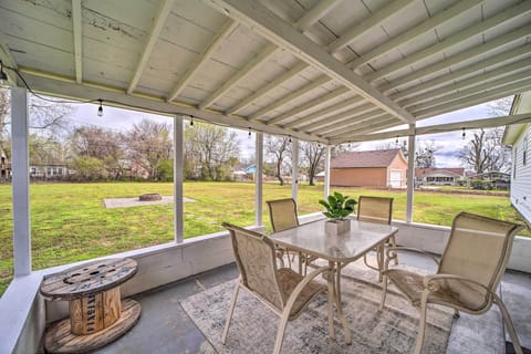 Eufaula Vacation Rental | 3BR | 2BA | 1,424 Sq Ft | 3 Steps to Enter