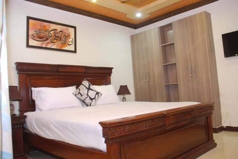 Deluxe Double Room | Free WiFi