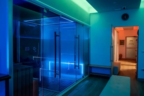 Couples treatment rooms, Turkish bath, body treatments, hydrotherapy