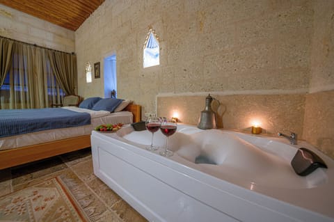 Junior Double Room | Private spa tub