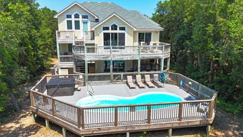 Enjoy serenity and privacy when you stay at Sea Witch SS!