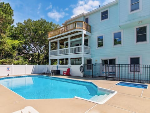 Enjoy an unforgettable Outer Banks vacation under the sun at Olive the Beach!