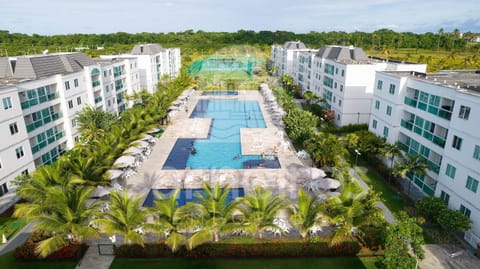 Apartment | Pool | 2 outdoor pools