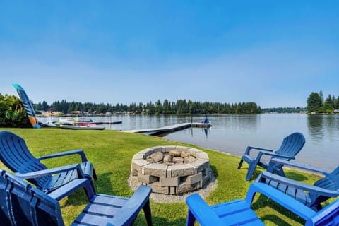 Yelm Vacation Rental | 3BR | 2BA | 1,822 Sq Ft | Stairs to Access