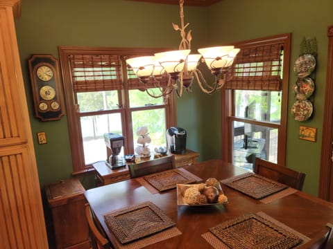 Dining room with coffee bar