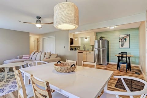 Calming Color Palette and Plenty of Natural Light