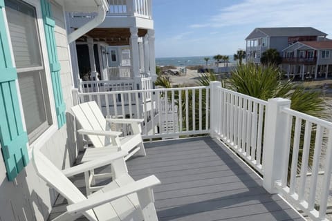 Front deck with beautiful ocean views.