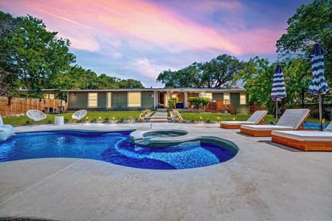Resort-Style Backyard w/ Private Pool, Hot Tub & Games