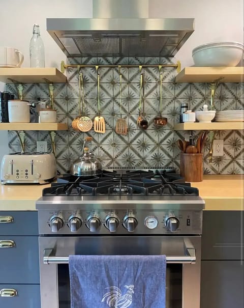 Chef stove ready for any amazing meal you can make!