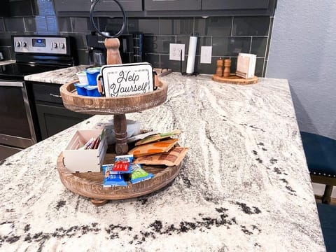 Help yourselves to our options of breakfast and coffee. 