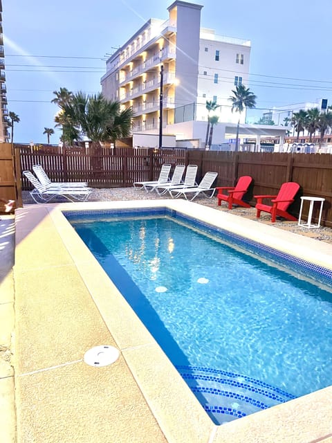 nice outdoor pool.