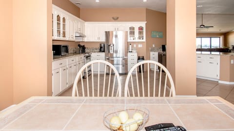 fef5e078-5022-46e3-8ff6-67cda1b3530a