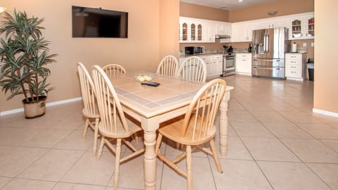 3fa8e12b-b8d0-4bf7-b61f-d2b04b9bc8c9