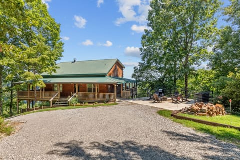 Flat driveway to cement pad.  Easy access and no stairs off cement pad.