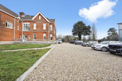 Flat 10, 9 Sittingbourne Road - hRXH5DUNNMIfnAOvjtHD