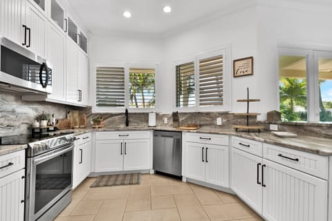 Modern Kitchen, fully equipped