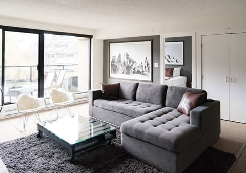 207 Living Room