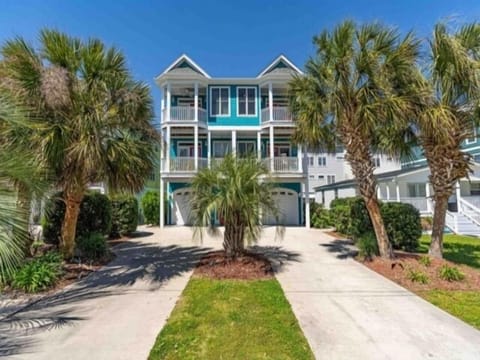 Townhome, 5 Bedrooms | Exterior