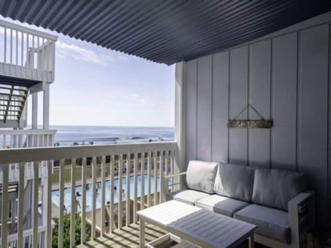 Condo, 1 Bedroom | Property grounds