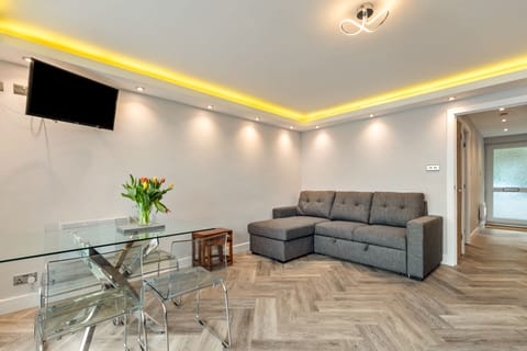 Direct Beach Access, Sea Views