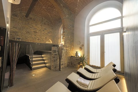 Sauna, hot tub, steam room, Turkish bath, body treatments