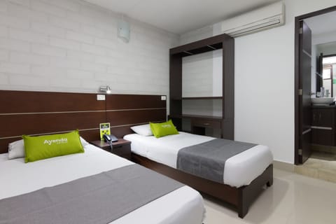 Standard Twin Room | Free WiFi, bed sheets