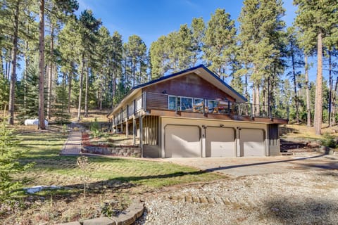 Lead Vacation Rental | 4BR | 2BA | Stairs Required for Access | 2,496 Sq Ft