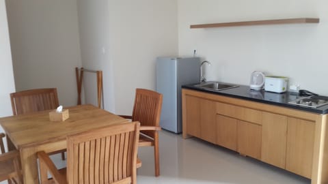 Villa, 2 Bedrooms, Private Pool | Private kitchen | Electric kettle