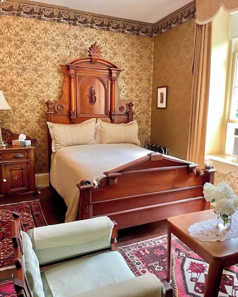 Deluxe Triple Room | Iron/ironing board, WiFi, bed sheets