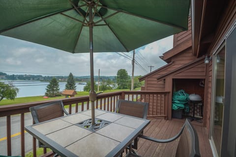 House (3 Bedrooms) | Property amenity