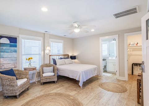 Queen bed