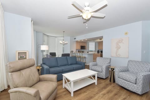 Silver Beach Towers East 606- Open Living Area