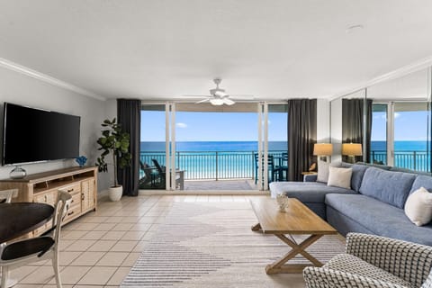 Spacious living room with stunning Gulf views and queen sleeper sofa