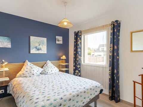 Property, Furniture, Azure, Textile, Wood, Lighting, Comfort, Interior Design, Window, Architecture