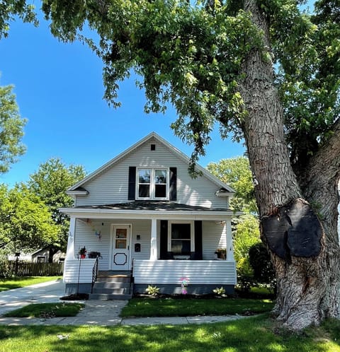 Front View from Lewis St - Front View from Lewis St