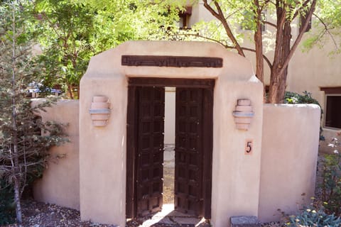 Adobe Feliz - Classic Adobe Entrance to Court Yard and Home