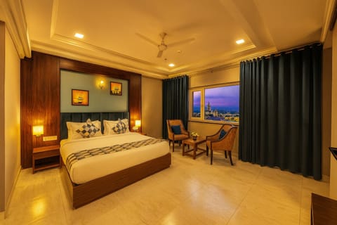 Deluxe Double Room | Rollaway beds (surcharge), WiFi (free), bed sheets
