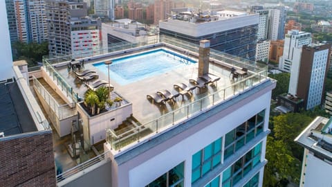 The rooftop pool, a jewel in this urban retreat