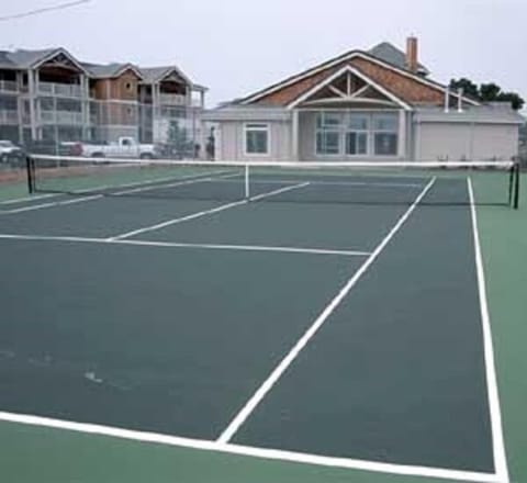 Tennis court